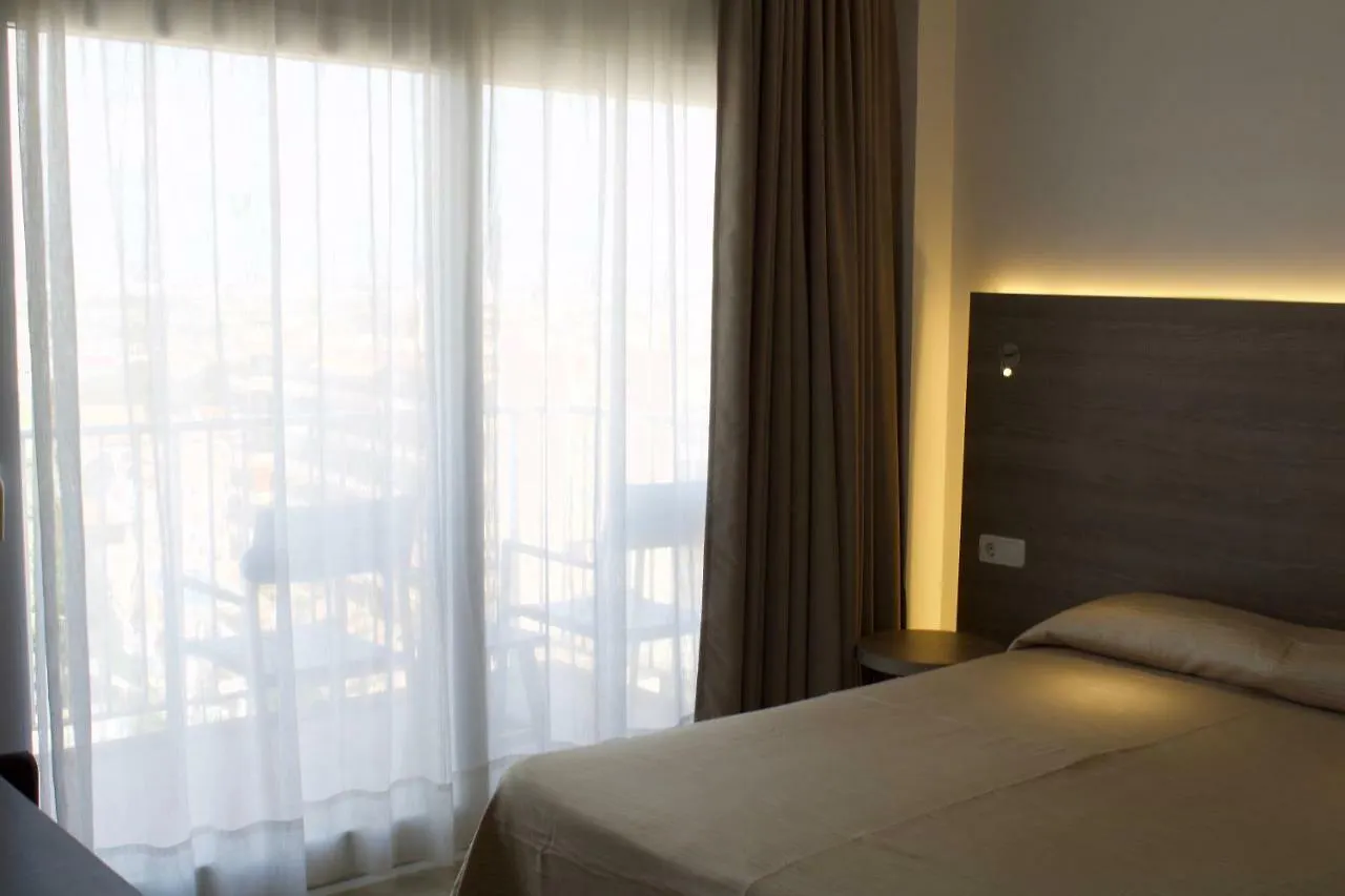 Hotel Vista Odin بلايا ذي بالما 3*,
